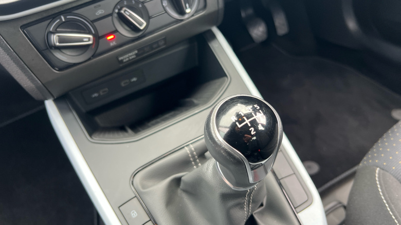 SEAT Arona 1.0 TSI SE Technology 5dr Petrol Hatchback